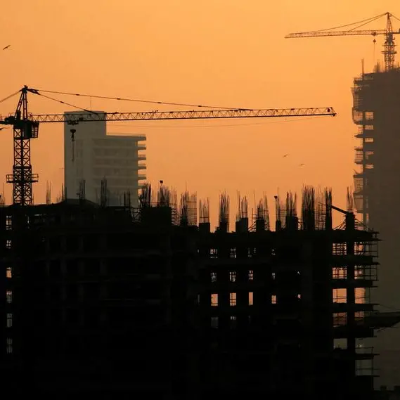 Mycrane scales up with 400T crawler crane for landmark India project