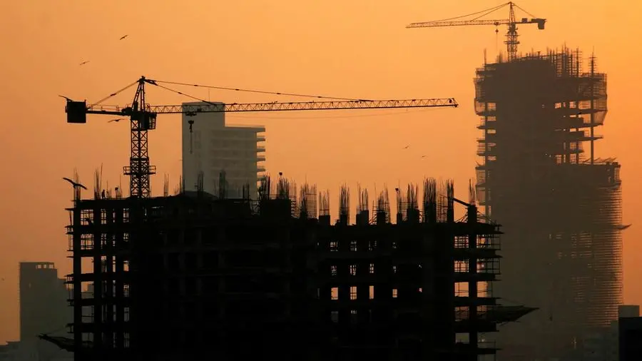 Mycrane scales up with 400T crawler crane for landmark India project