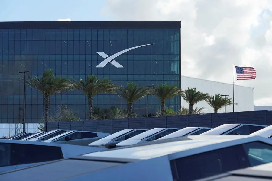 After record IPO, Musk's SpaceX faces next test in market debut