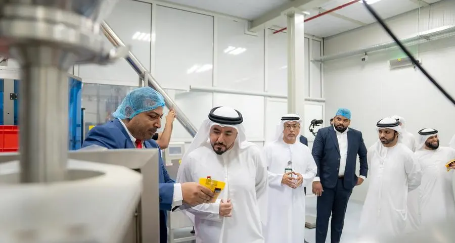 \"برنامج زيارات المنشآت الصناعية\" مبادرة نوعية من غرفة عجمان لدعم المشتريات الحكومية من مصانع الإمارة
