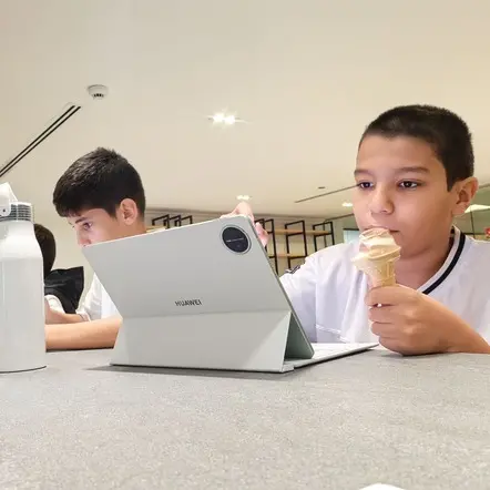 Huawei and 51Talk showcase the future of digital learning for UAE students