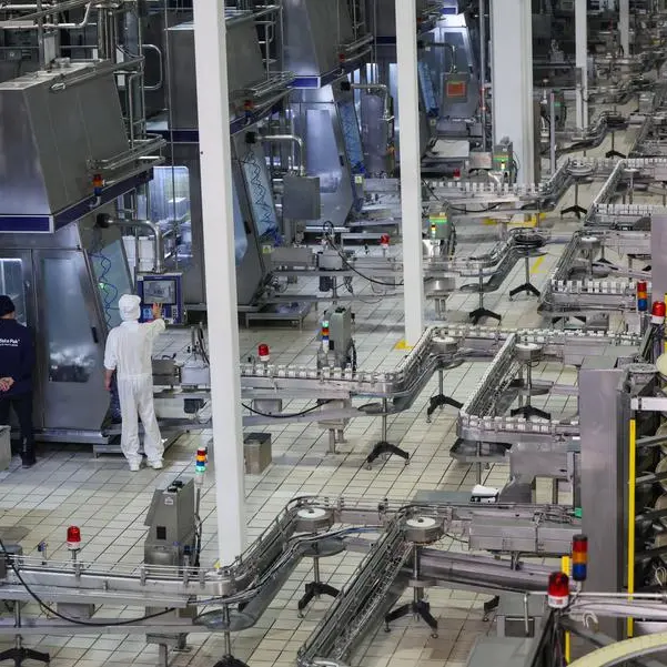 Global AI wave revs up Asian factories, offsetting war-induced pain