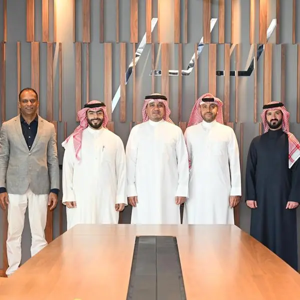 Seef Properties signs an agreement with Estater International
