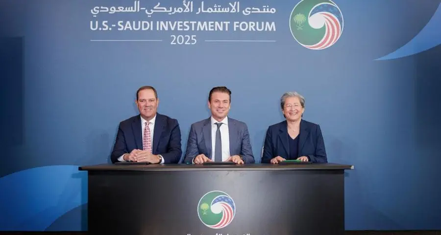 \"إي إم دي\" و\"سيسكو\" و\"هيوماين \"يؤسسون مشروعاً مشتركاً لتقديم بنية تحتية عالمية المستوى للذكاء الاصطناعي