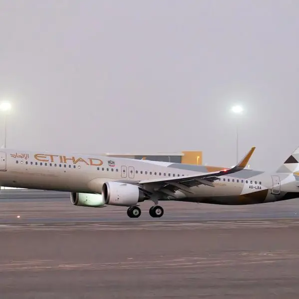 الاتحاد للطيران تستقبل أول طائرة إيرباص A321LR لها في أبوظبي
