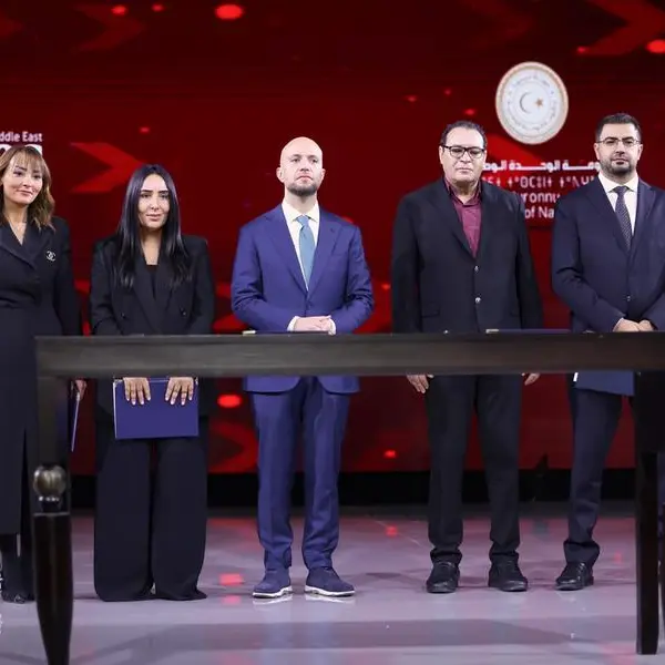 وزارة الاتصال والشؤون السياسية الليبية وفوربس الشرق الأوسط توقعان اتفاقية لاستضافة أول قمة استثمارية في ليبيا