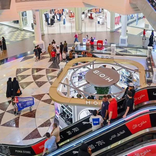 ديرفيلدز مول يسجل نمواً بنسبة 11% في عدد الزوار خلال الربع الأول من عام 2026