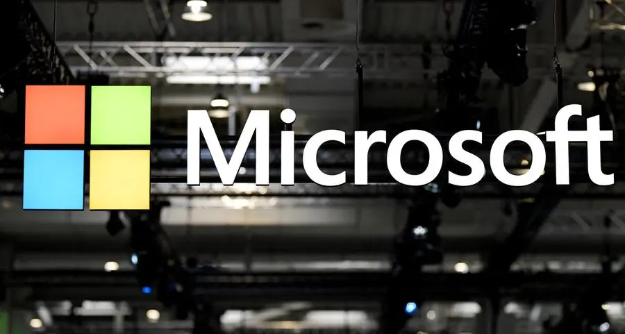 Microsoft server hack has compromised 400 organizations, researchers say