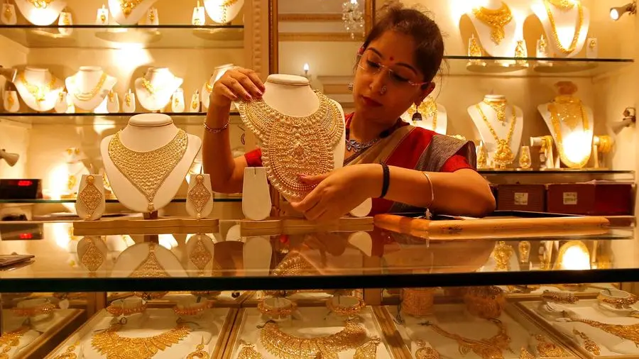 Indian gold, silver extend rally to record highs