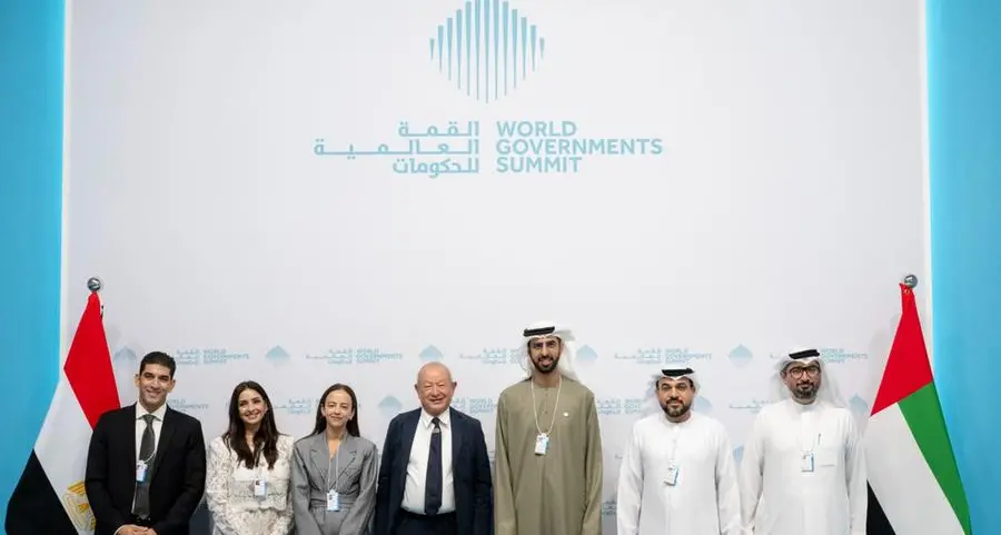 \"مبادرات محمد بن راشد آل مكتوم العالمية\" ومؤسسة ساويرس للتنمية الاجتماعية تطلقان مبادرة \"جسور الفرص\" لتأهيل 100 ألف شاب مصري لسوق العمل