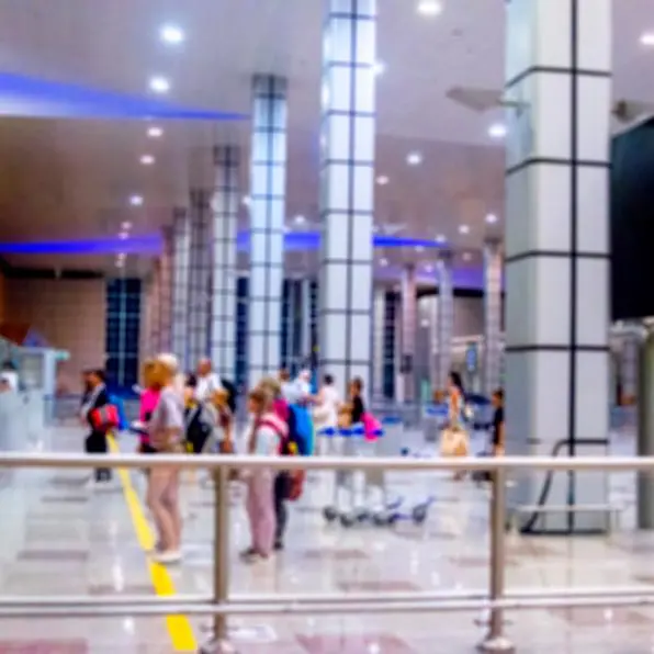 Egypt ends customs exemption on Egyptian travelers' mobile phones