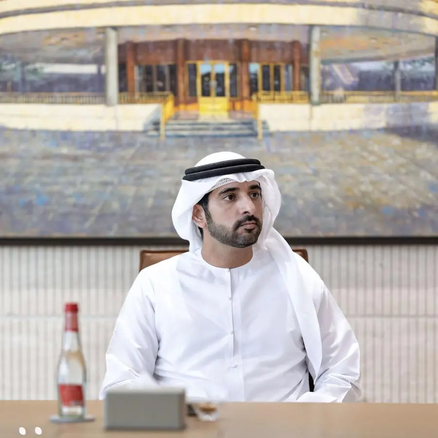 Hamdan bin Mohammed chairs meeting of Higher Committee for Future Technology Development and Digital Economy