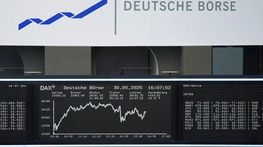 German Bund anchor can shield euro area from excessive curve steepening