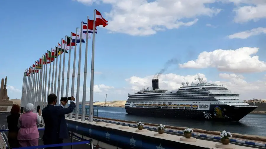 Still questions before return to Suez Canal, German car industry says