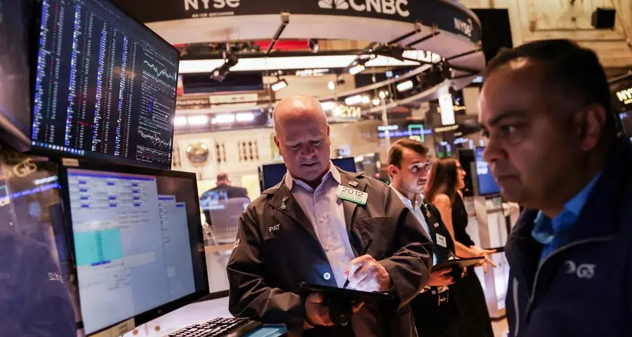 Stocks, dollar stall as investors watch progress in US-China trade talks