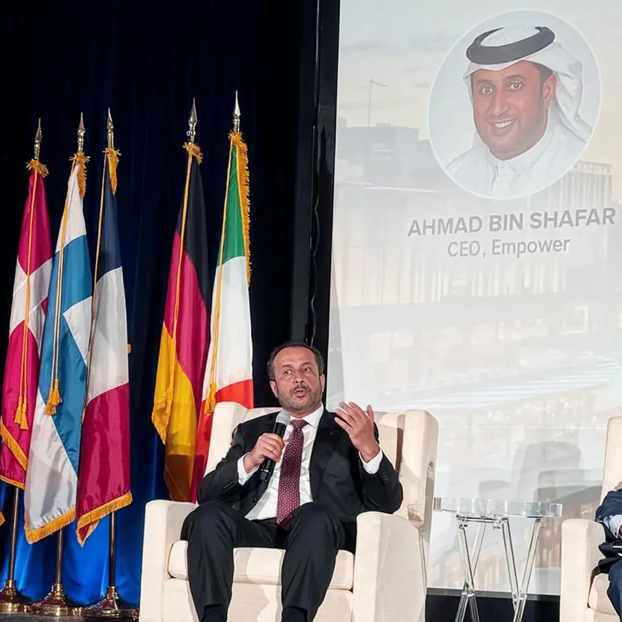 أحمد بن شعفار يستعرض تجربة الإمارات الرائدة في تبريد المناطق في جلسة رئيسية قي مؤتمر الجمعية الدولية لطاقة المناطق 2026