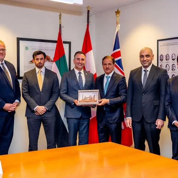 غرف دبي تبحث مع وزير الزراعة والأغذية في مقاطعة أونتاريو الكندية سبل تطوير التعاون الثنائي في قطاع الصناعات الغذائية