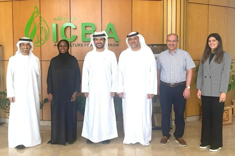 Abu Dhabi Department of Energy Chairman visits ICBA to explore sustainable agricultural practices