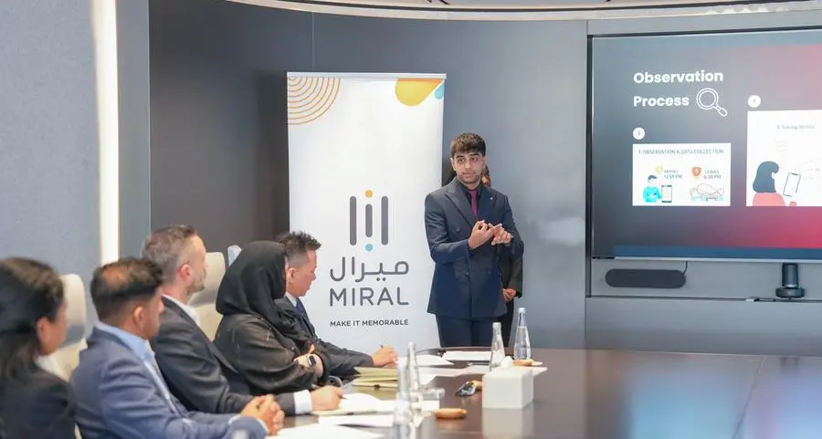 ميرال و\"أكاديمية أبوظبي للضيافة - لي روش\" تُلهمان الجيل الجديد من قادة الضيافة في عالم فيراري جزيرة ياس أبوظبي