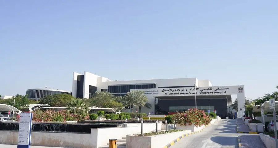 مستشفى القاسمي للنساء والولادة والأطفال ينال اعتماد \"صديق للطفل والعائلة\" من هيئة الشارقة الصحية