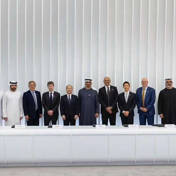 تحالف عالمي يضم كبرى شركات التكنولوجيا يطلق مشروع \"ستارغيت الإمارات\" لتعزيز البنية التحتية الرقمية العالمية
