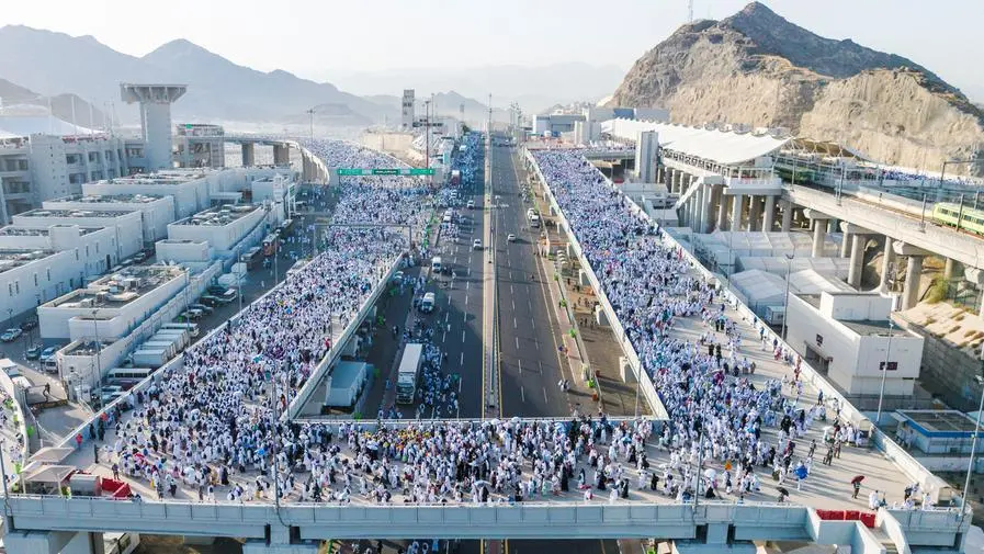 Saudi Interior Ministry: Visit visas do not permit Hajj