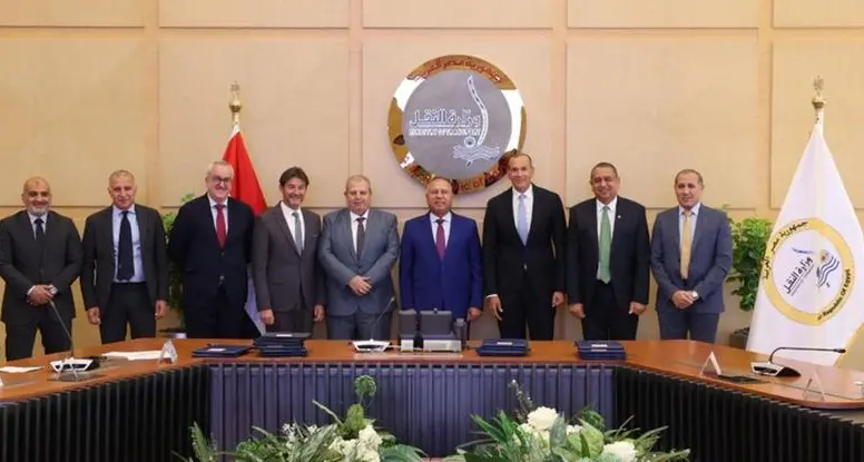 تحالف بقيادة ألستوم يوقع عقودًا بقيمة 690 مليون يورو لتحديث الممرات الاستراتيجية للسكك الحديدية في مصر