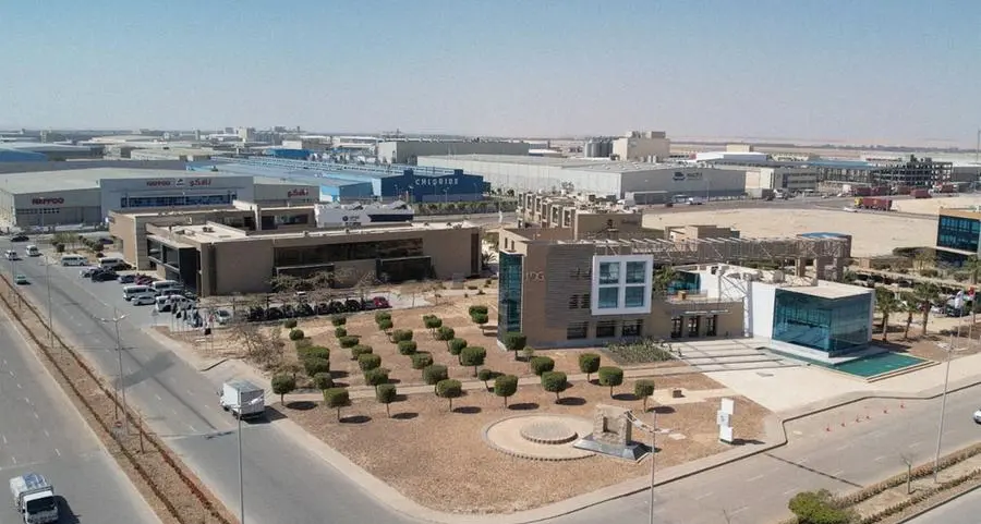 مجموعة التنمية الصناعية (IDG) تعلن عن طفرة إنشائية في مجمع e2 أكتوبر الجديدة