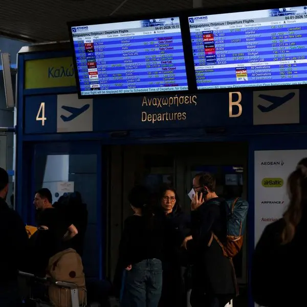 Some Greek flights resume after air traffic radio collapse