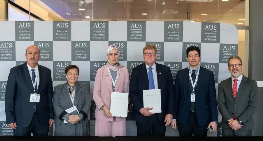 الجامعة الأميركية في الشارقة تقود حوارًا إقليميًا حول مستقبل التمويل المستدام وتوسّع شراكتها مع جامعة برمنغهام في المملكة المتحدة