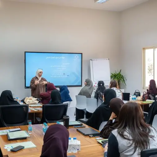 Sharjah Education Academy welcomes new students to the ECEC program with scholarships from Invest Bank