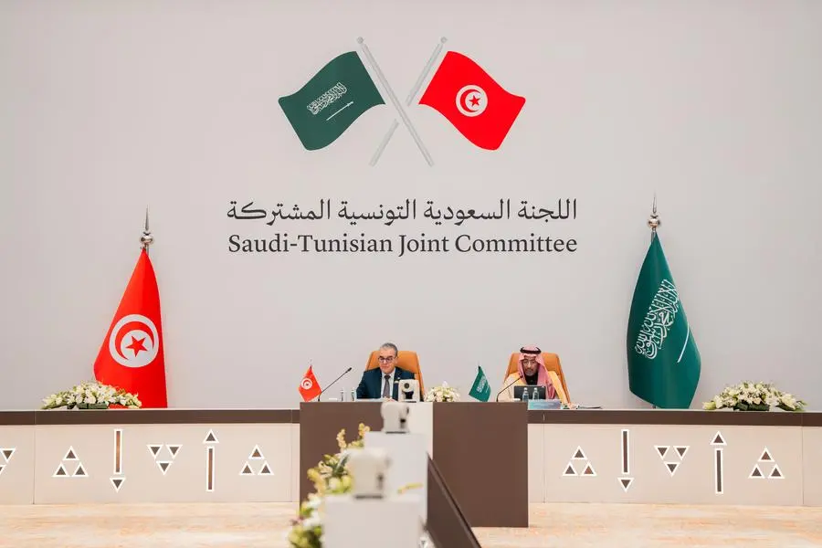 اللجنة السعودية التونسية المشتركة تختتم دورتها الثانية عشرة في الرياض بتوقيع (5) اتفاقيات ومذكرات تفاهم تكاملية