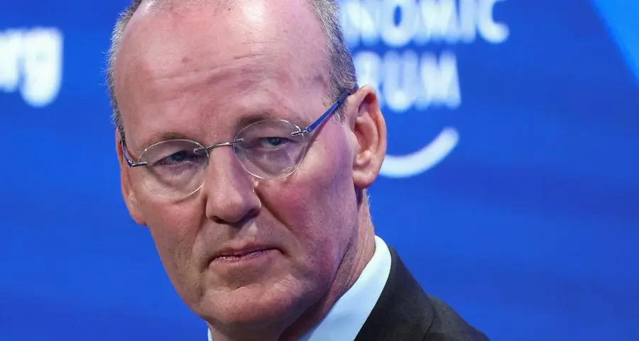 ECB succession talk puts Knot and De Cos in frame for top job