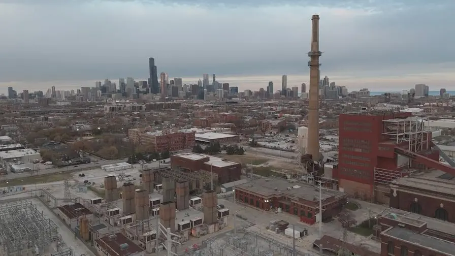 AI data centers are forcing obsolete ‘peaker’ power plants back into service