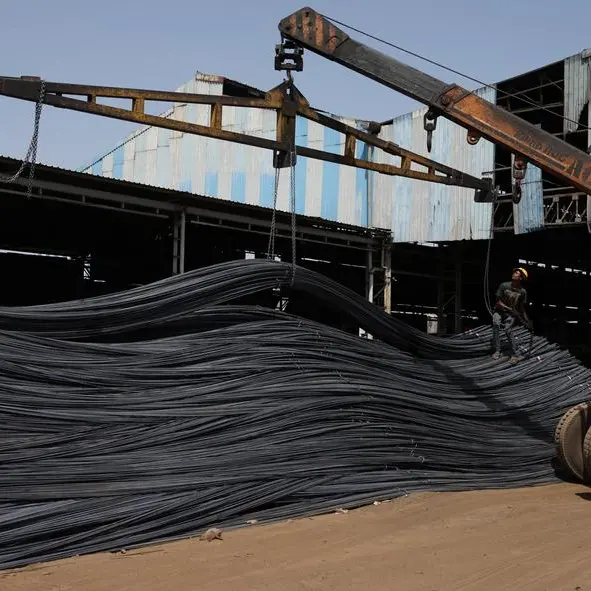 India's GDP grows 7.4% in Jan-March qtr, fastest in a year