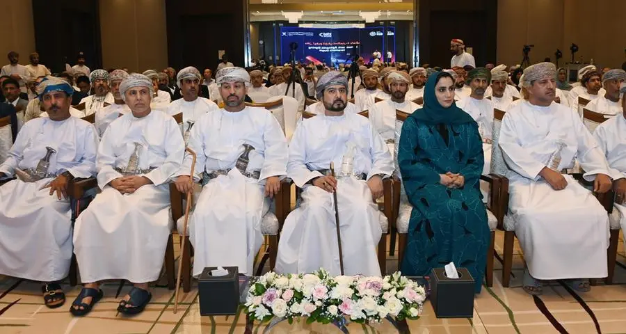 Global investors sign major agreements in Duqm