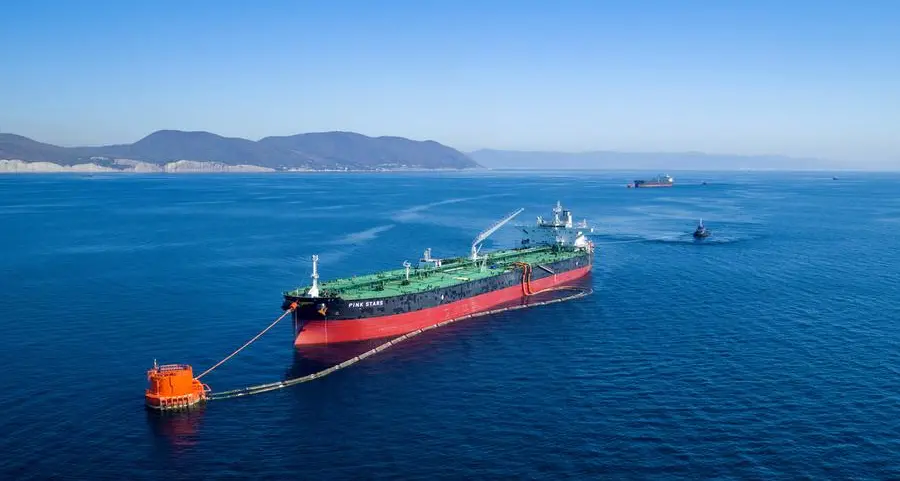 Oil prices little changed ahead of Sino-US trade meeting