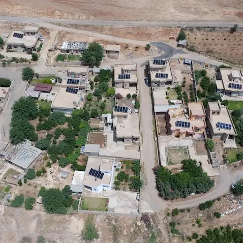 Iraq launches first fully solar-powered village in bid to tackle climate crisis