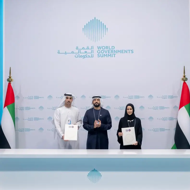 مركز الشباب العربي يوقع مذكرة تفاهم مع مركز محمد بن راشد للفضاء