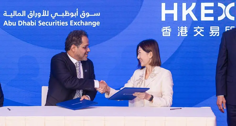 سوق أبوظبي للأوراق المالية يوقّع مذكرة تفاهم مع بورصة هونج كونغ للتبادل والمقاصة المحدودة