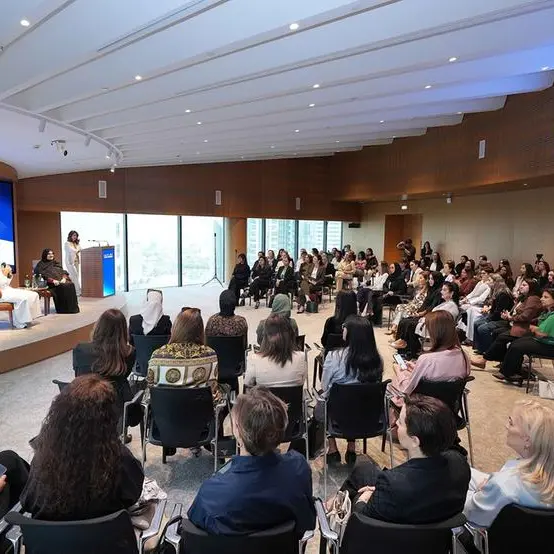 غرفة تجارة دبي تنظم بالتعاون مع مجلس سيدات أعمال دبي حواراً مفتوحاً لدعم سيدات الأعمال وتعزيز مرونتهن مع المتغيرات الاقتصادية العالمية