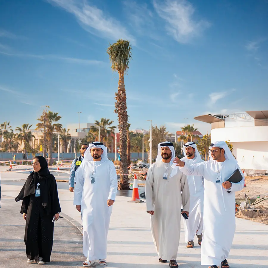بلدية دبي: أعمال تطوير كورنيش الممزر تسير بوتيرة متسارعة وفق الجداول الزمنية لتقديم وجهة شاطئية بمعايير عالمية