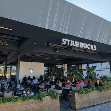 مجموعة الشايع تستحوذ على امتياز ستاربكس في اليونان وقبرص وتصبح المالك والمشغل الحصري الجديد