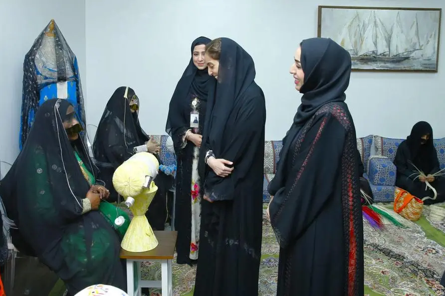 Sheikha Moza bint Khalifa bin Mohammed Al Nahyan visits FDF Centre in Abu Dhabi