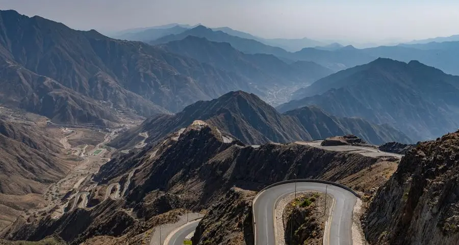 $126mln worth of road projects across Saudi Arabia's Asir