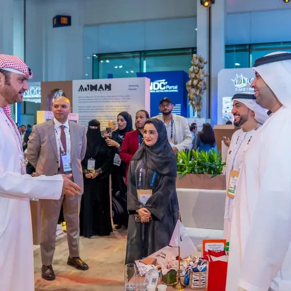 مشاركة مميزة لغرفة عجمان في معرض سوق السفر العربي 2025