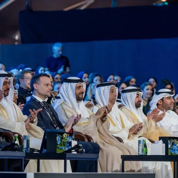 سلطان بن أحمد القاسمي يشهد انطلاق الدورة العاشرة من المهرجان الدولي للتصوير \"اكسبوجر\"