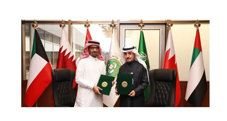 جامعة الخليج العربي توقّع عقد اتفاقية خدمات استشارية لتطوير حوكمة إدارة الموارد البشرية مع شركة نخيل الواحة