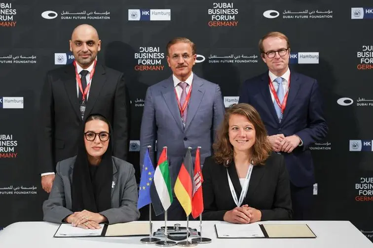 Dubai Future Foundation (DFF) and the Hamburg Chamber of Commerce (HCC) agreement signing. Image Courtesy: DFF