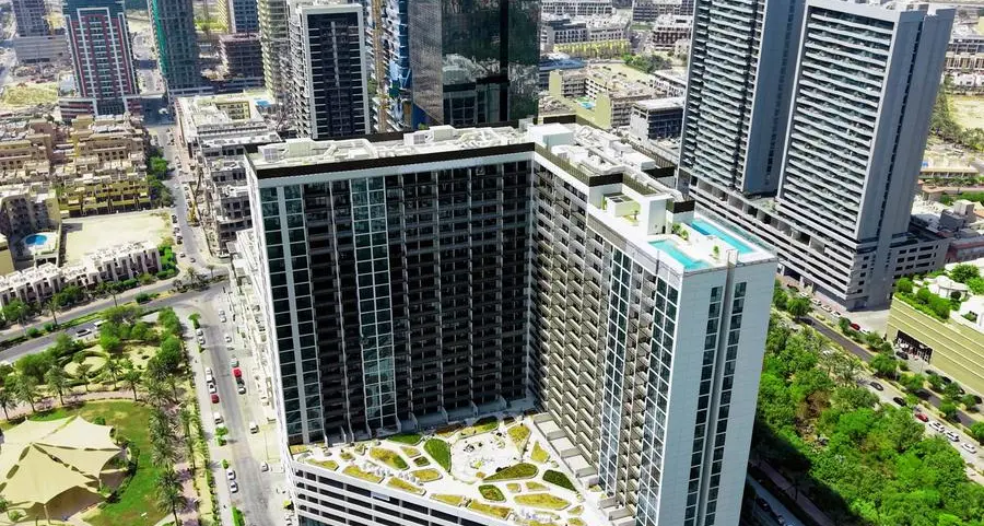 \"تاون إكس\" (TownX) تتعاون مع \"ريجيني\" (Regeny) لتشغيل 29 نقطة شحن للسيارات الكهربائية في برج واحد